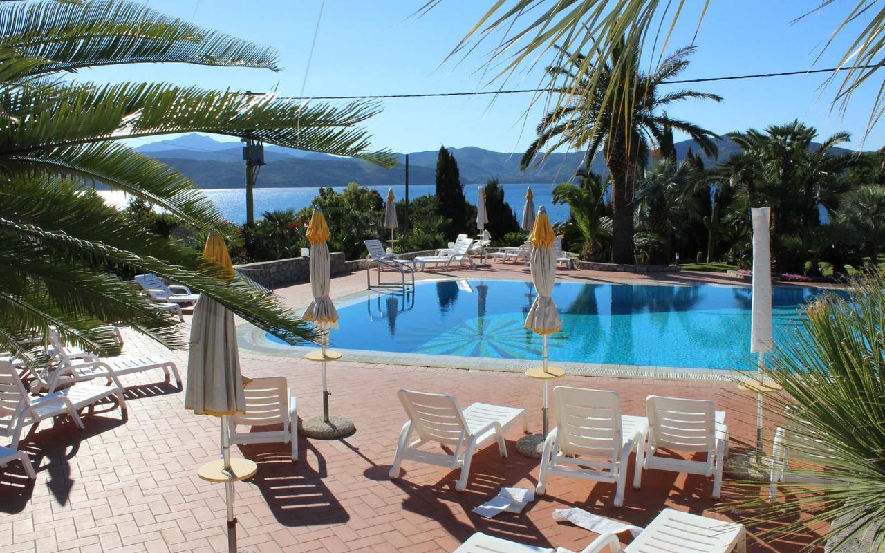 Residence Cala Dei Peducelli Capoliveri  Exterior foto